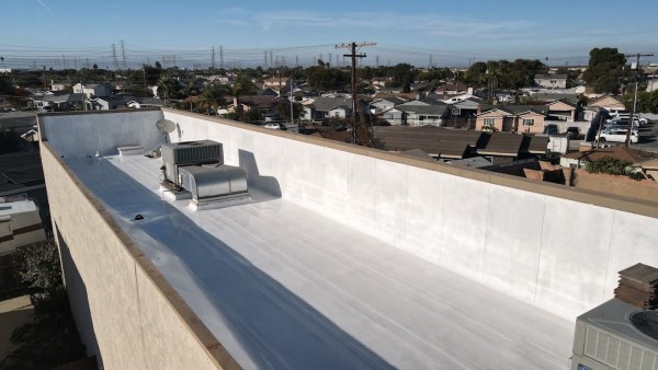 Flat Roof Service in Fullerton, CA (1)